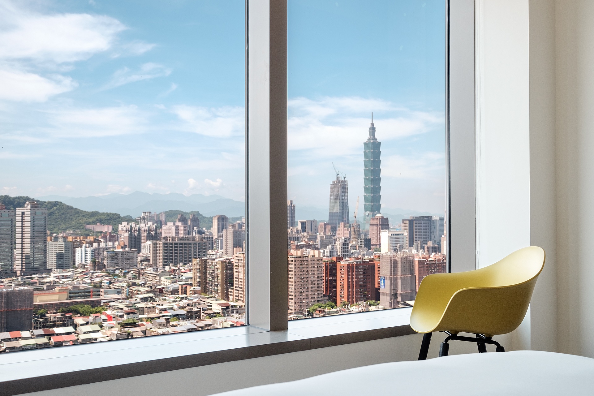 Early Bird Hotel Offers in Taipei | amba Taipei Songshan Hotel